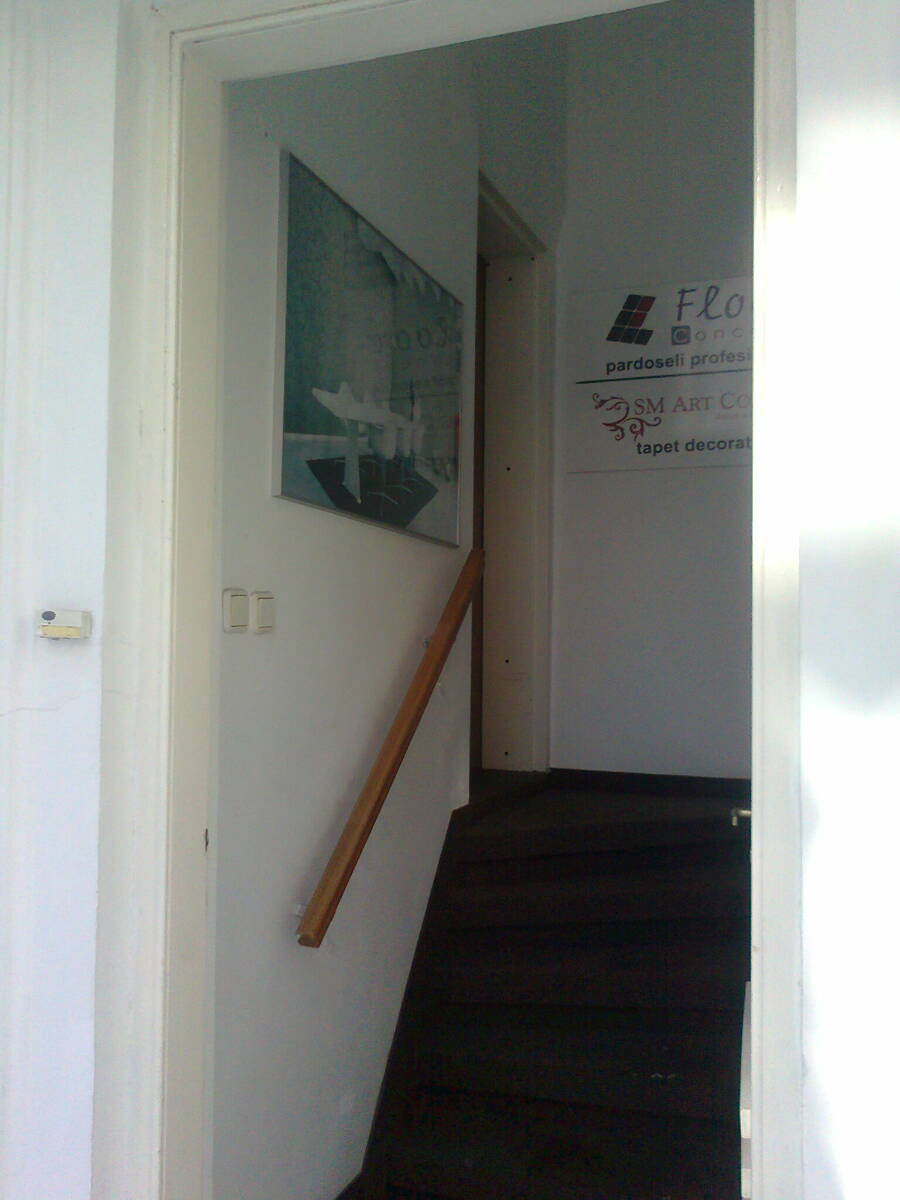 05.-Hol-acces-intrare