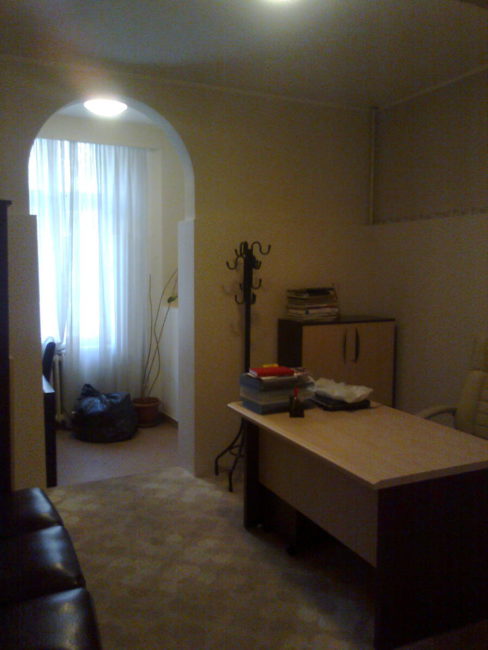 25.-Birou-spate-mare-2