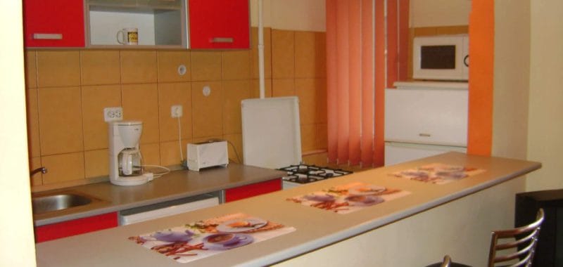 2-camere-bucuresti-kogalniceanu-bucatarie