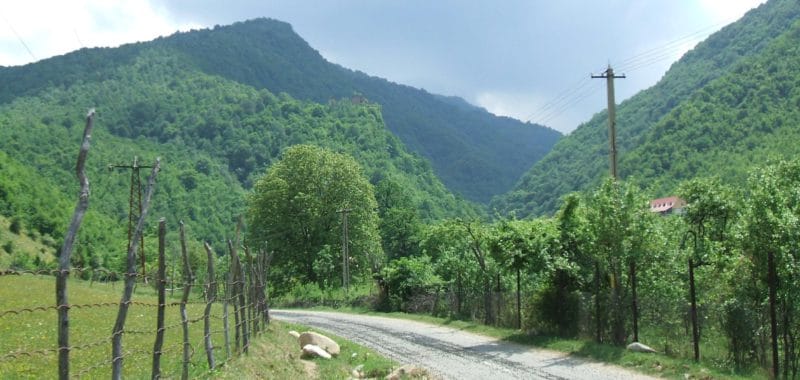 intrarea-pe-valea-rausorului
