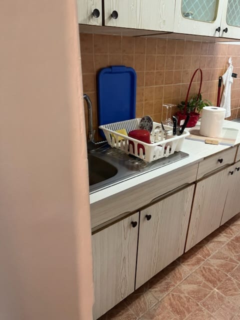 F5D094C1-DFBC-4511-9015-31A8418F9275