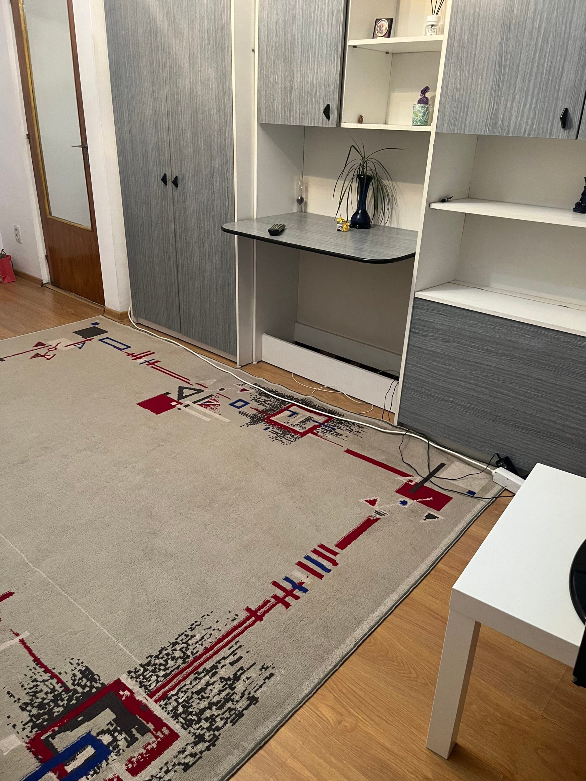 F66176ED-7093-42A3-B11D-CE0BBE497B3D