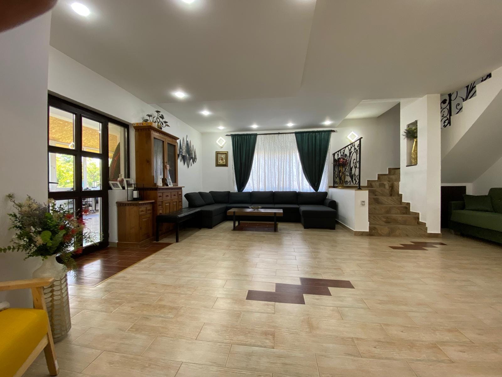 Imagine-WhatsApp-2025-12-08-la-22.11.00_ae2fa21c