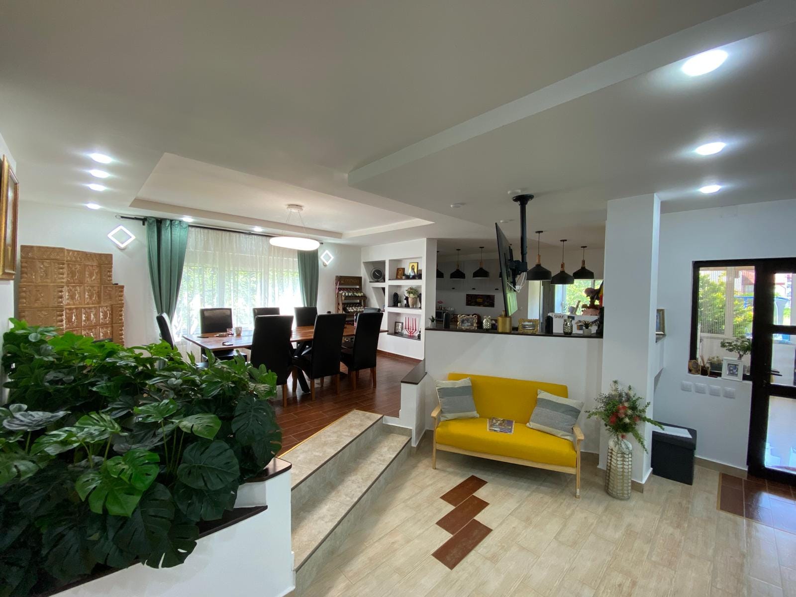 Imagine-WhatsApp-2025-12-08-la-22.11.00_fd961ae8