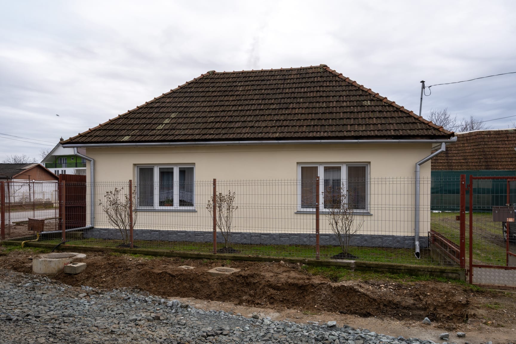 f42bfca9-5557-4d0b-b188-a1c4658b0631